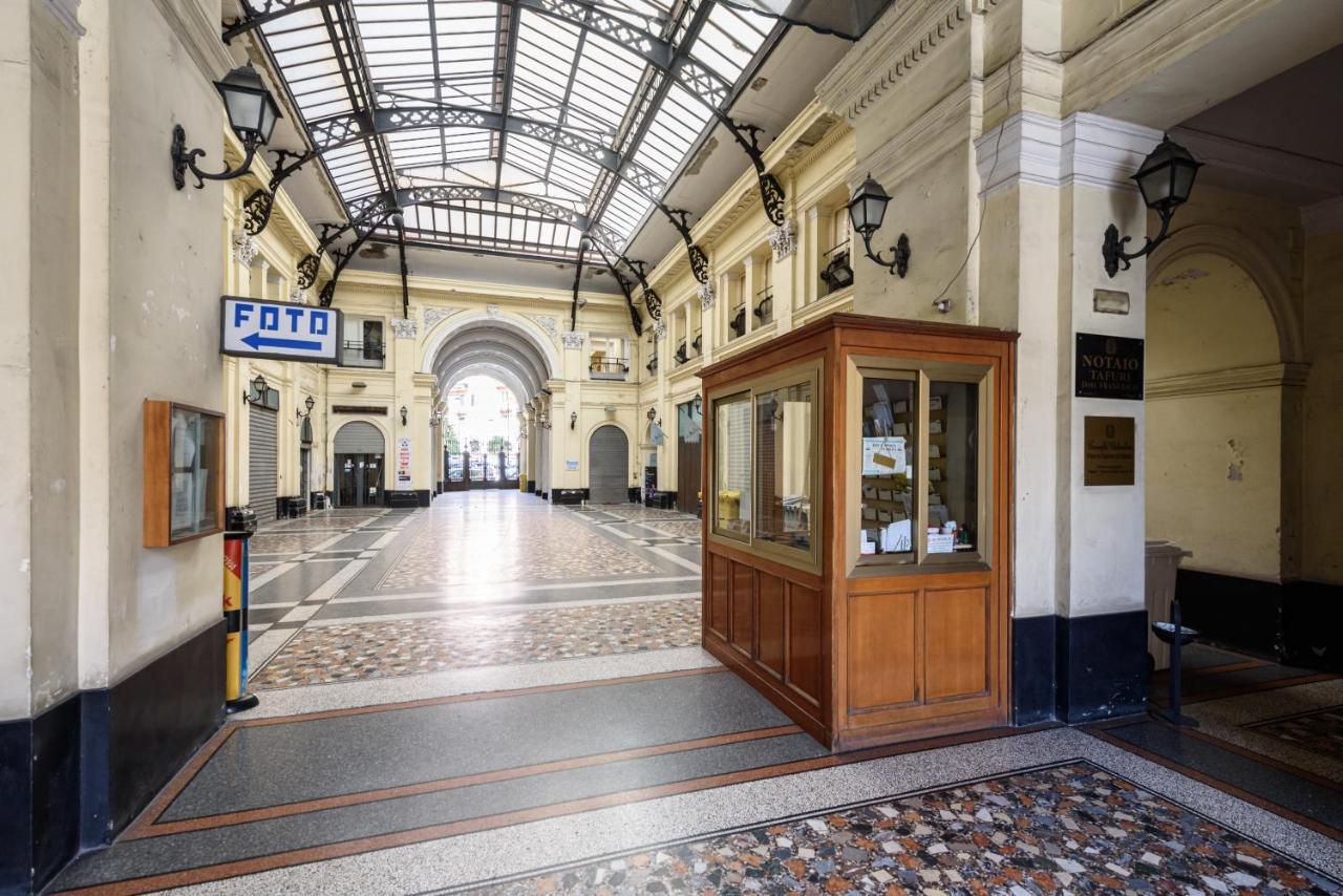 Piazza Nicola Amore 14 Наполи Екстериор снимка